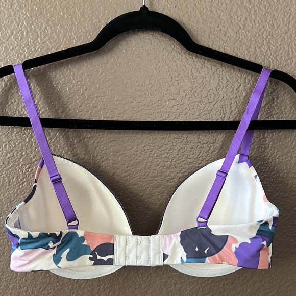 Calvin Klein purple w/ floral pattern - Picture 5 of 8